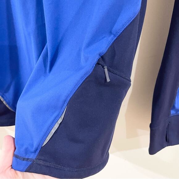 Brooks Men's 1/2 Zip Long Sleeve Running Pullover Top Men size S Blue - Picture 2 of 9